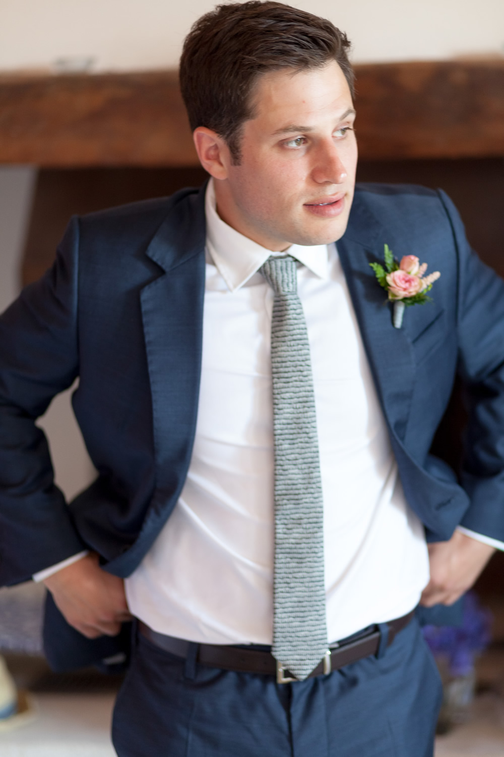 Detail of groom:Wedding in Val d'Orcia